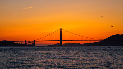 Fototapeta na wymiar Golden Gate Bridge in San Francisco sunrise