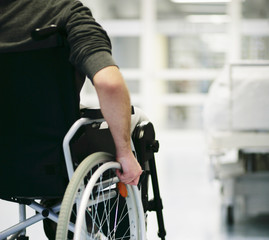 Rollstuhl in der Klinik