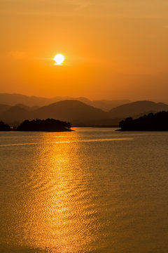 sunset in dam