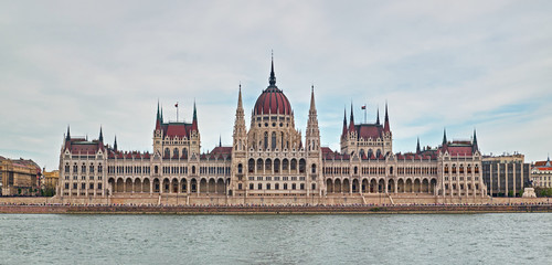 Fototapeta premium Parliament building in Budapest