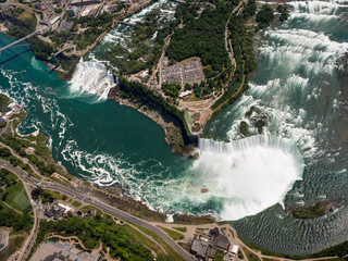 Two Falls, Two countries