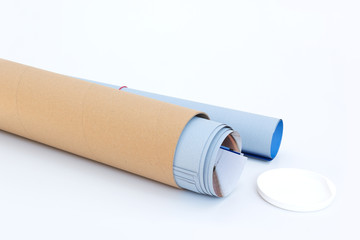 Posterrollen mit druckfrischen Plakaten