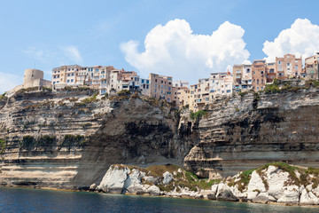 Fototapeta na wymiar Bonifacio depuis la mer - Corse - France