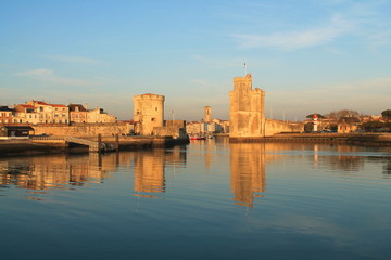 Fototapeta na wymiar Medieval towers of La Rochelle, France