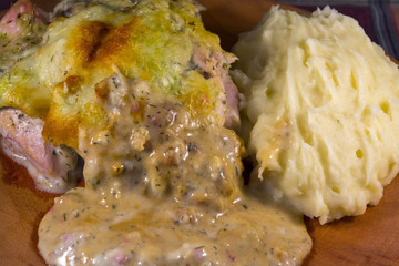 Chicken casserole with sheep cheese