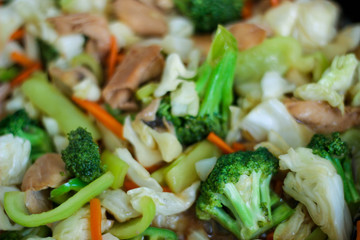 Asian stir fried vegetables with chicken