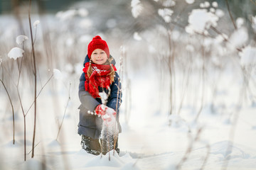 Little girl outdoors on winter