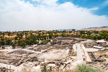 Naklejka na ściany i meble panoramic view of archaeological excavation Bet Shean, israel