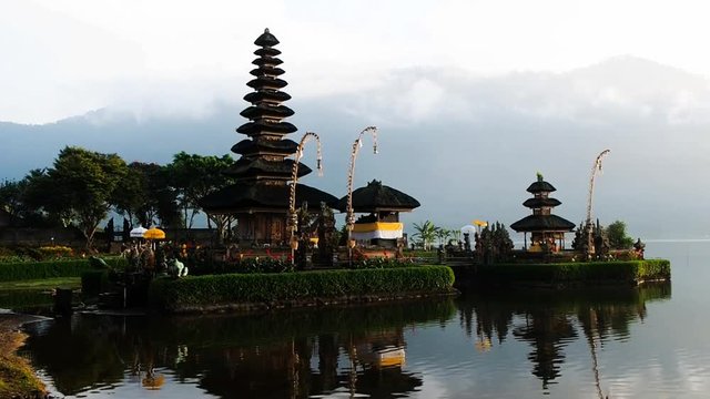 pura ulun danu beratan, Bali, Indonesia