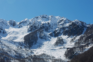Obraz premium white snow mountain and blue sky