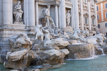 Zabytkowa fontanna w Rzymie - obrazy, fototapety, plakaty