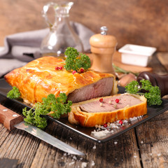 roast beef with dough