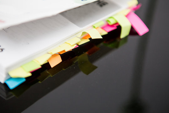 segna pagine di un libro