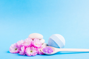 Spa salt and stones, bath bomb