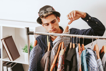 Fototapeta premium personal shopper in the fashion store
