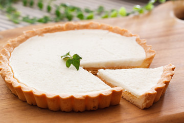レアチーズケーキのタルト