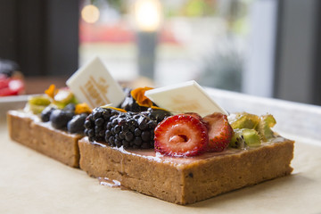 Strawberry and blackberry toast pastry at a bakery