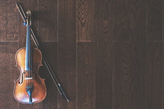 Violin with bow