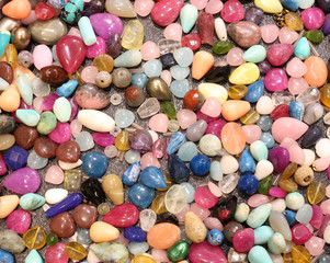 tough polished stones for necklaces and decorations