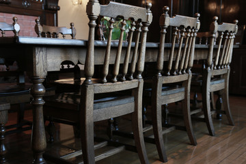 Back figure of the chair