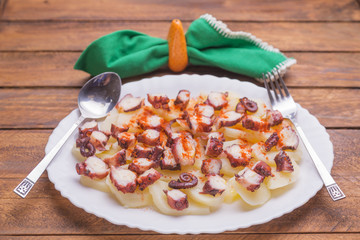 Delicious galician octopus: Pulpo a Feira. Typical spanish tapas