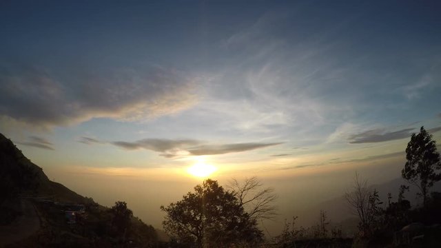 Timelapse of beautiful  fog in morning time at Phu Tub Berk Viewpoint, Phu Hin Rong Kla National Park in Thailand