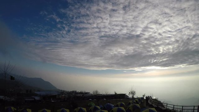 Timelapse of beautiful  fog in morning time at Phu Tub Berk Viewpoint, Phu Hin Rong Kla National Park in Thailand