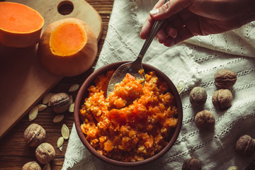 plate pumpkin porridge
