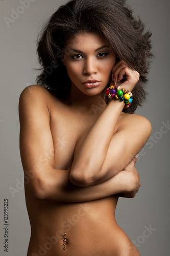 Mulatto Beauty Nude 28