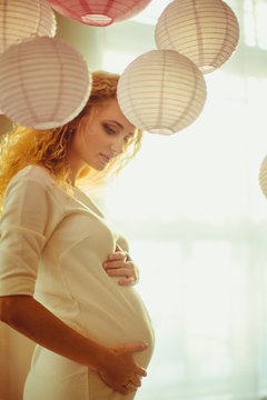 excellent photo beautiful young pregnant woman