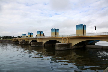 Barrage d'Arzal sur La Vilaine.