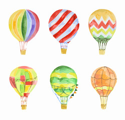 Aquarel hete lucht ballonnen ingesteld op witte achtergrond. Mooie en kleurrijke ballonnen voor decoratie voor vakanties. Concept van reizen.