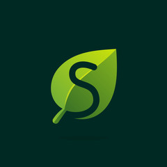 Fototapeta premium S letter logo in green leaf.