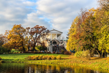Fototapeta na wymiar Autumn landscape in Catherine Park. View on Kameronova Gallery. Pushkin (Tsarskoe Selo), Russia.