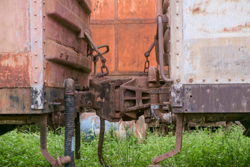 Train / View of rail joints of railway carriages abandoned.