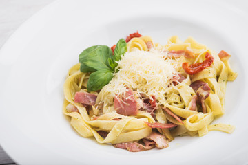 tagliatelle pasta with sauce