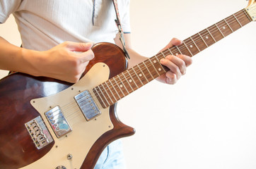 ギター　演奏 © Suguru