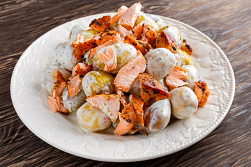 Salmon and young potato warm salad with a lemony yogurt dressing