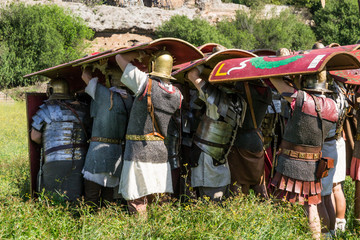 Formazione a testuggine di legionari romani