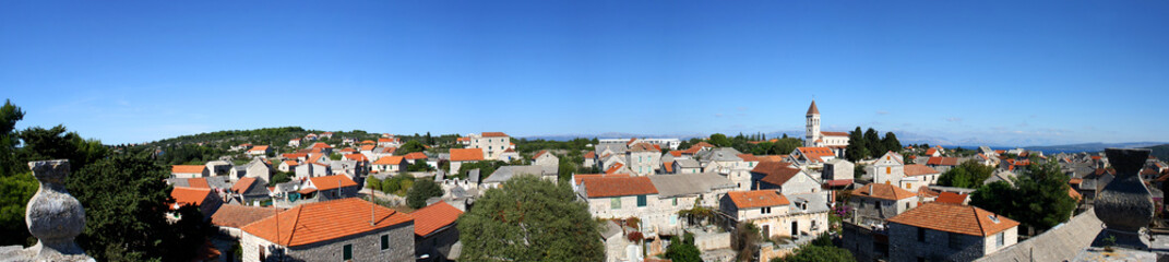 Fototapeta na wymiar Panoramic view of town Grohote on the Solta island, Croatia.