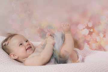 Joli Bebe Souriant Wall Mural Wallpaper Murals Wallsheaven Magalice