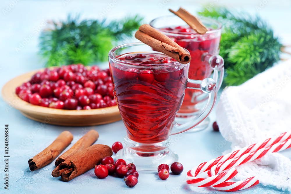 Wall mural cranberry drink and berries