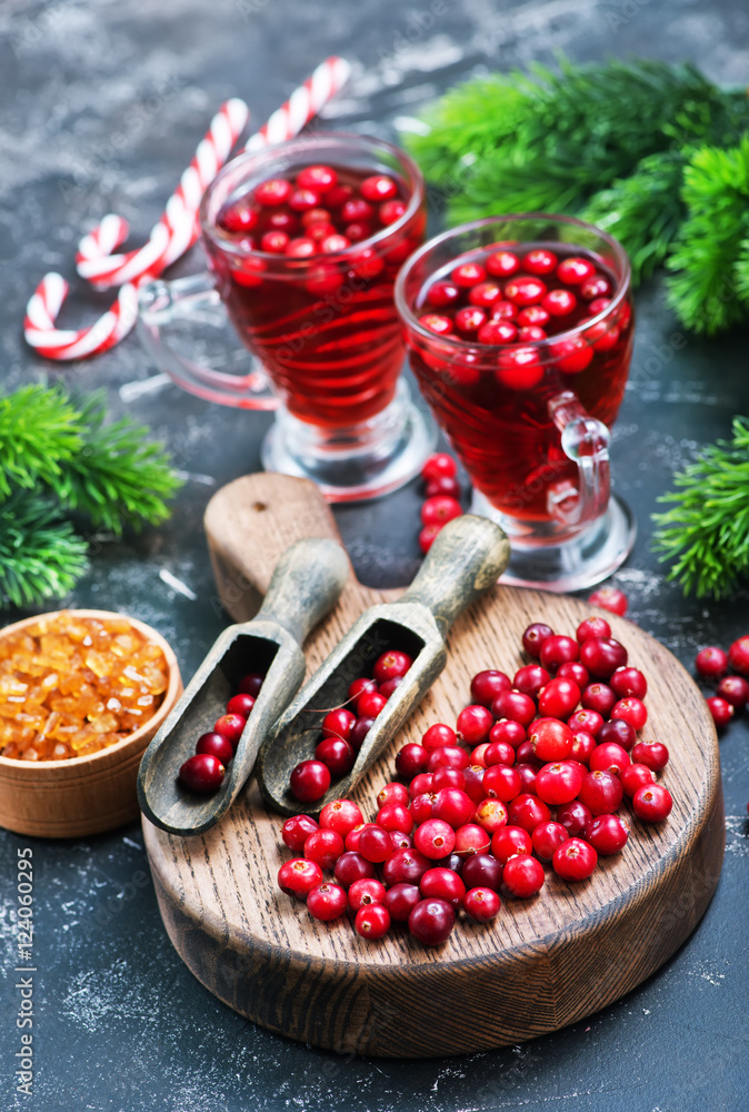 Wall mural cranberry drink and berries