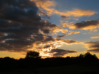 Sonnenuntergang im Herbst