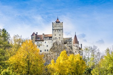 Obraz premium Medieval Dracula Medieval Castle - fortress in Bran, Brasov, Transylvania