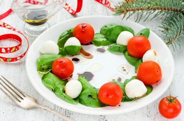 Caprese salad shaped Christmas wreath