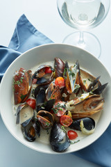 Delicious mussels with sauce