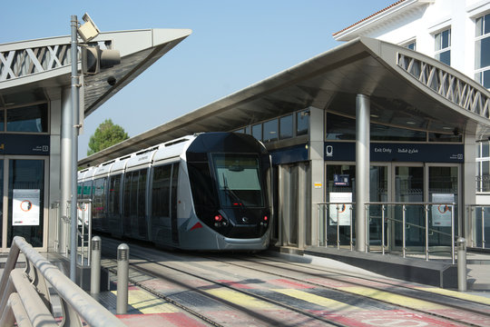 Cityscape, Dubai tram