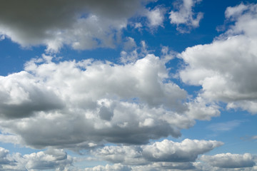 Fototapeta na wymiar Beautiful cloudscape over horizon.
