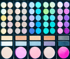 Makeup.Professional multicolor eyeshadow palette